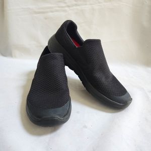 Skechers Relaxed Fit Black Slip on Sneakers